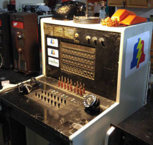 "This is my 1940s Western Electric 551 Hotel switchboard. Has 5 Co trunks and 30 stations. You can dial out on it via Google voice and soon it'll be connected to asterisk. Cactus Cactus" -Steve
